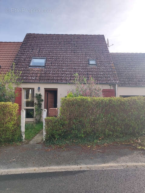 Maison à SAINT-YRIEIX-LA-PERCHE