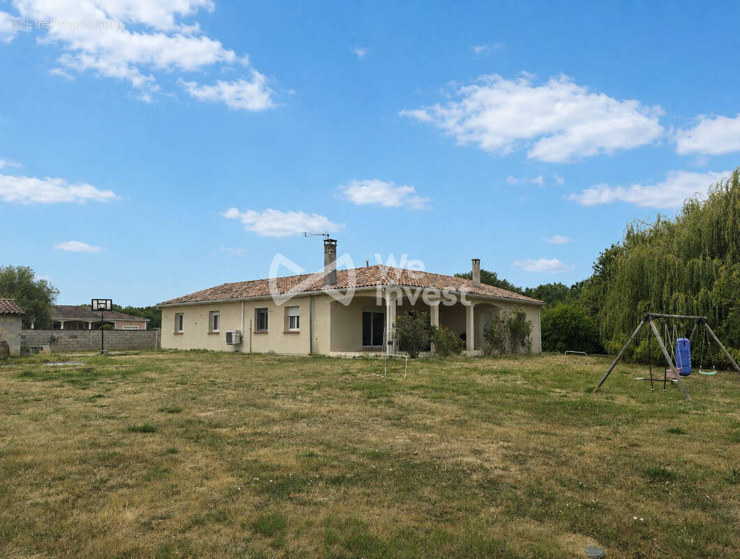 Maison à CASTELSARRASIN