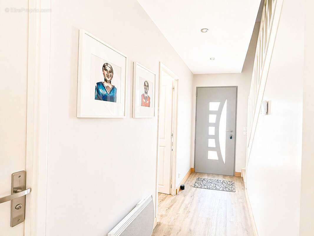 Maison à VERNEUIL-SUR-SEINE
