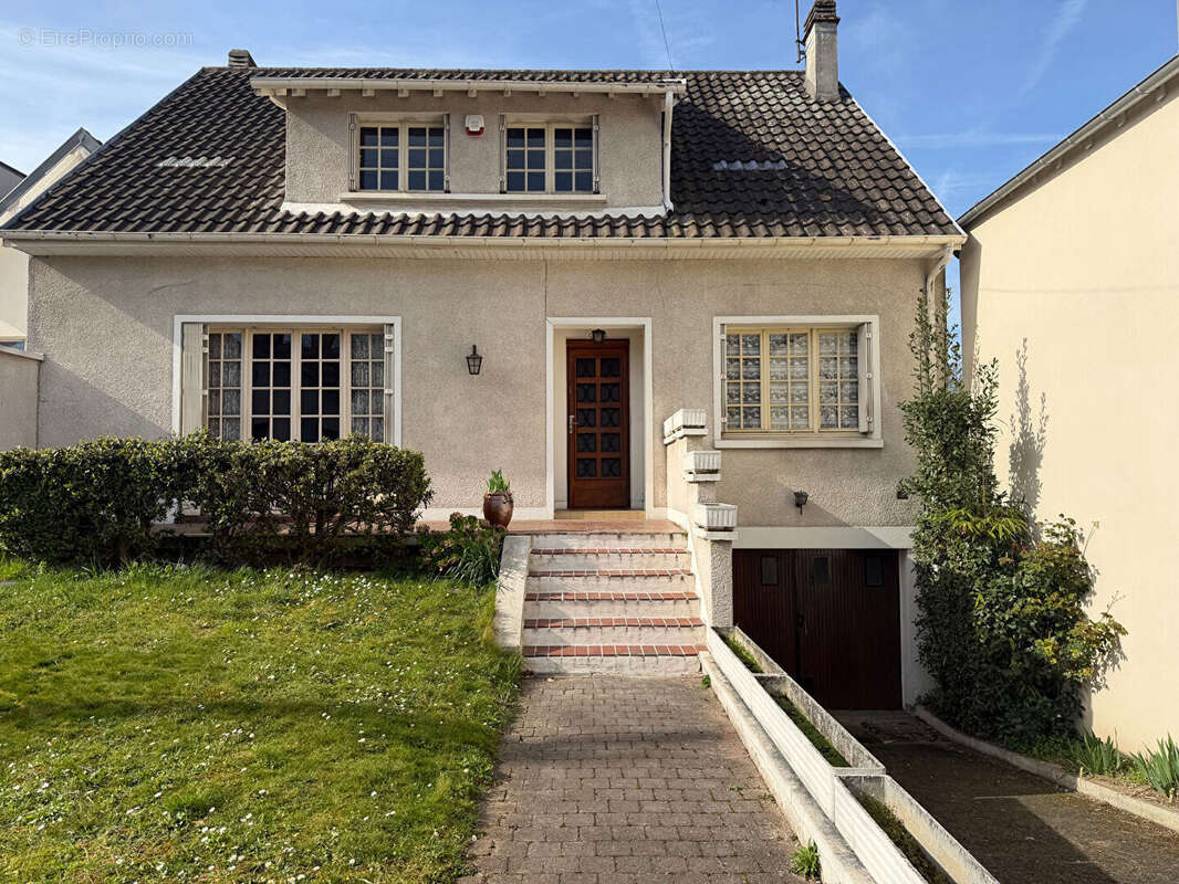 Maison à CHATOU
