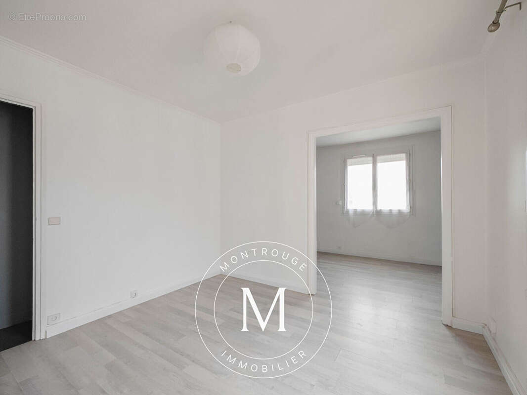 Appartement à MONTROUGE