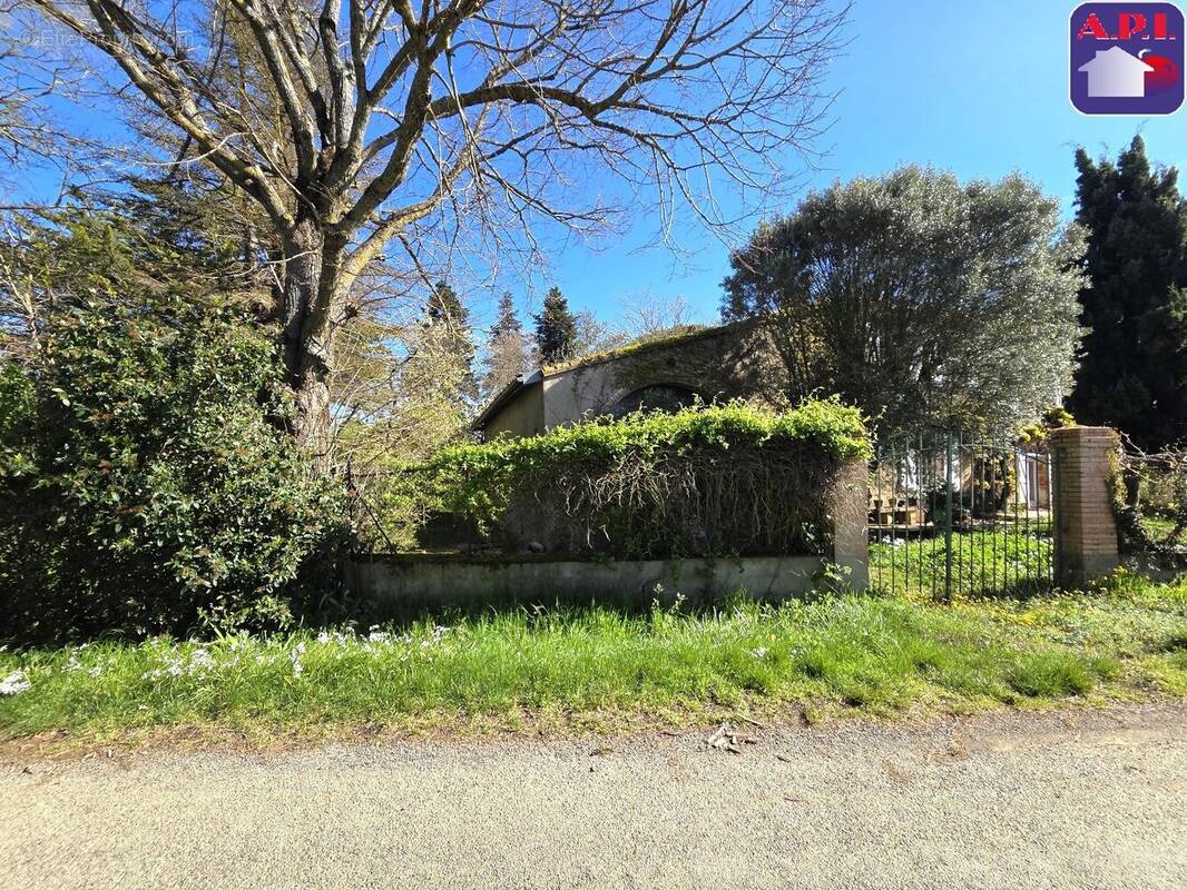 Maison à CALMONT