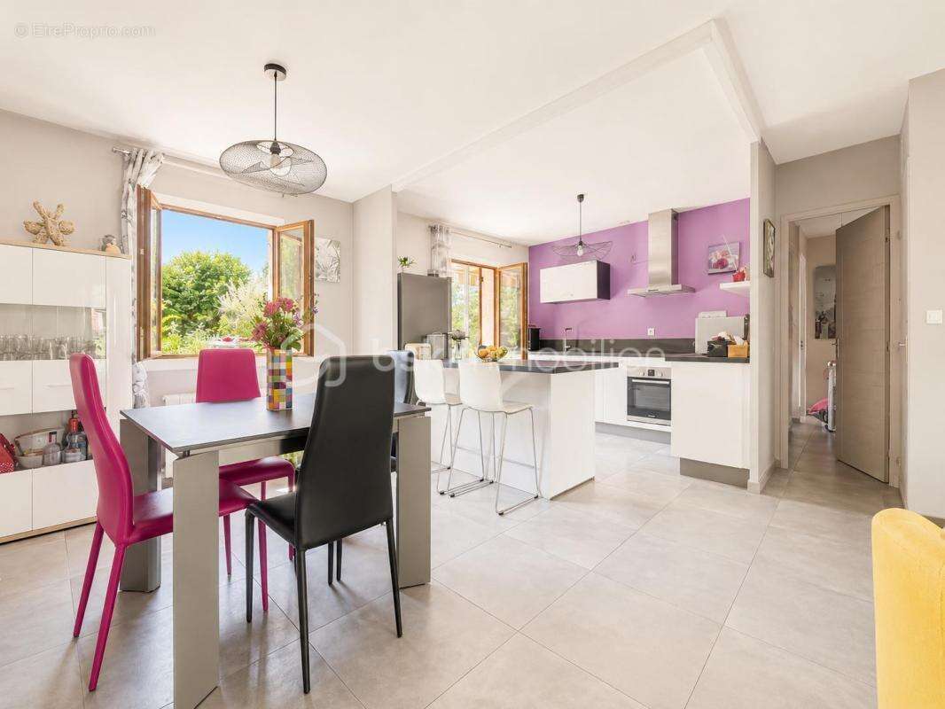 Maison à VILLEFRANCHE-SUR-SAONE