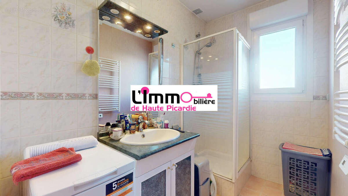 Maison 91 m² à Foucaucourt-En-Santerre  - photo 8
