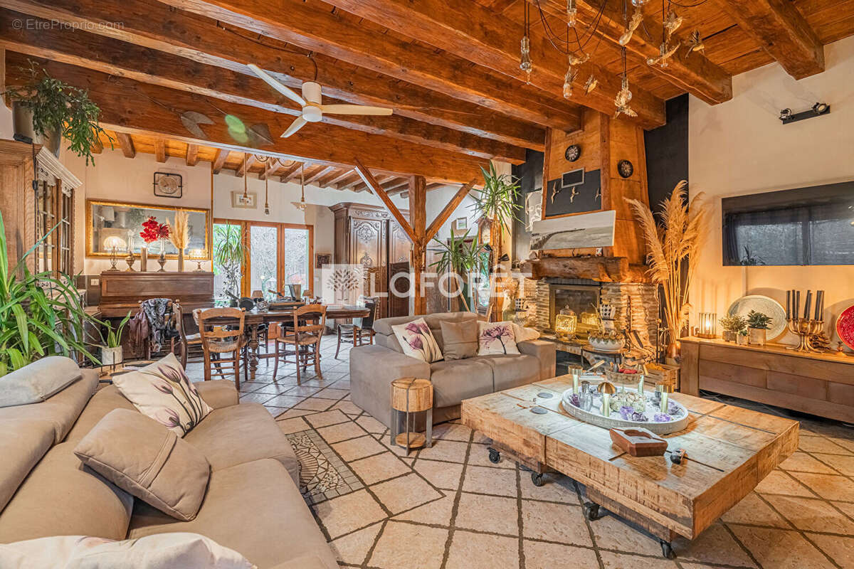 Maison à ALBERTVILLE