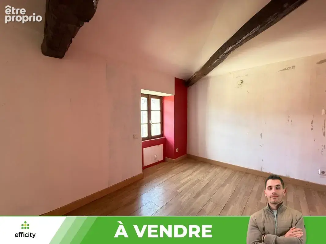 Maison 137 m² à Gizay  - photo 11