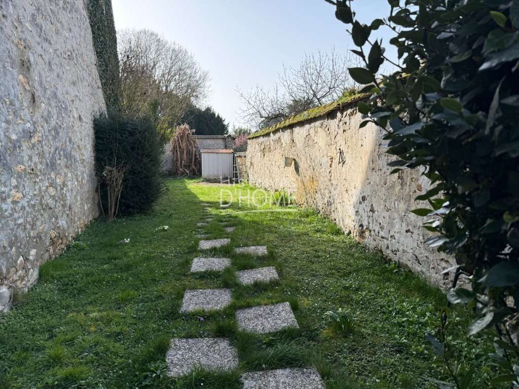 Appartement à ROZAY-EN-BRIE