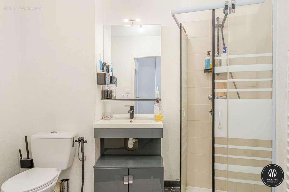 Appartement à MARSEILLE-3E