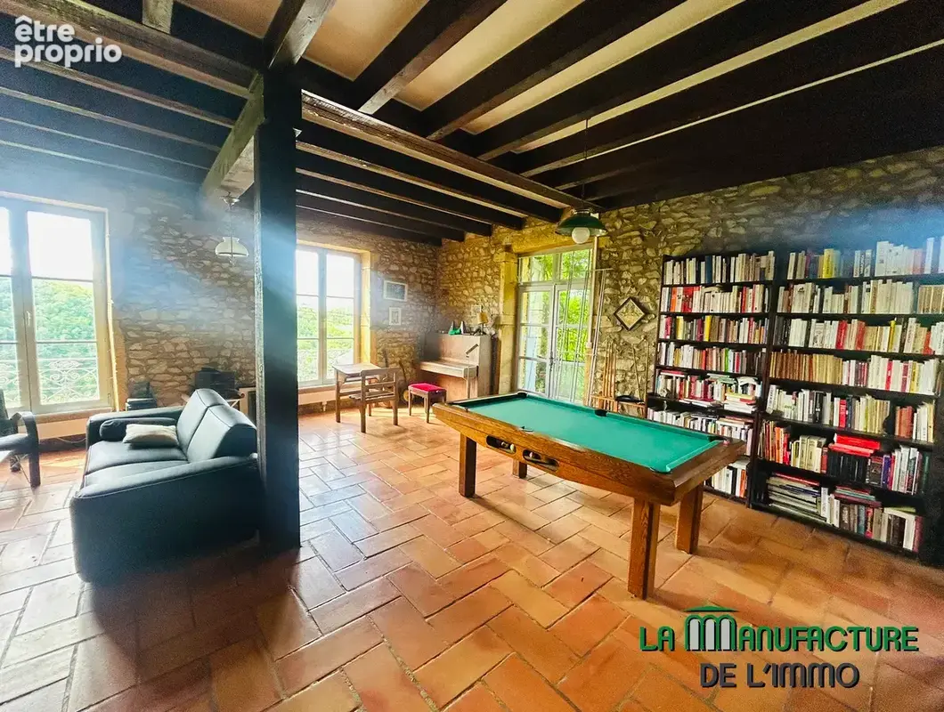 Potentiel incroyable : superbe propriété en pierres dorées 5/6 chambres + 3 salons   piscine   le badier   lét - photo 20