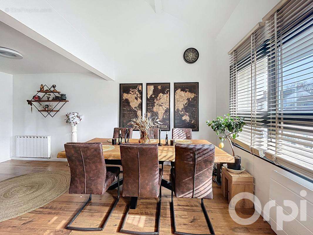 Appartement à LONGJUMEAU