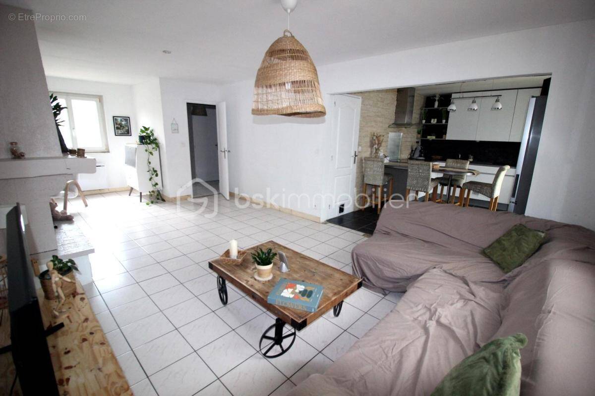 Maison mitoyenne de 102m² proche d'amiens - photo 1