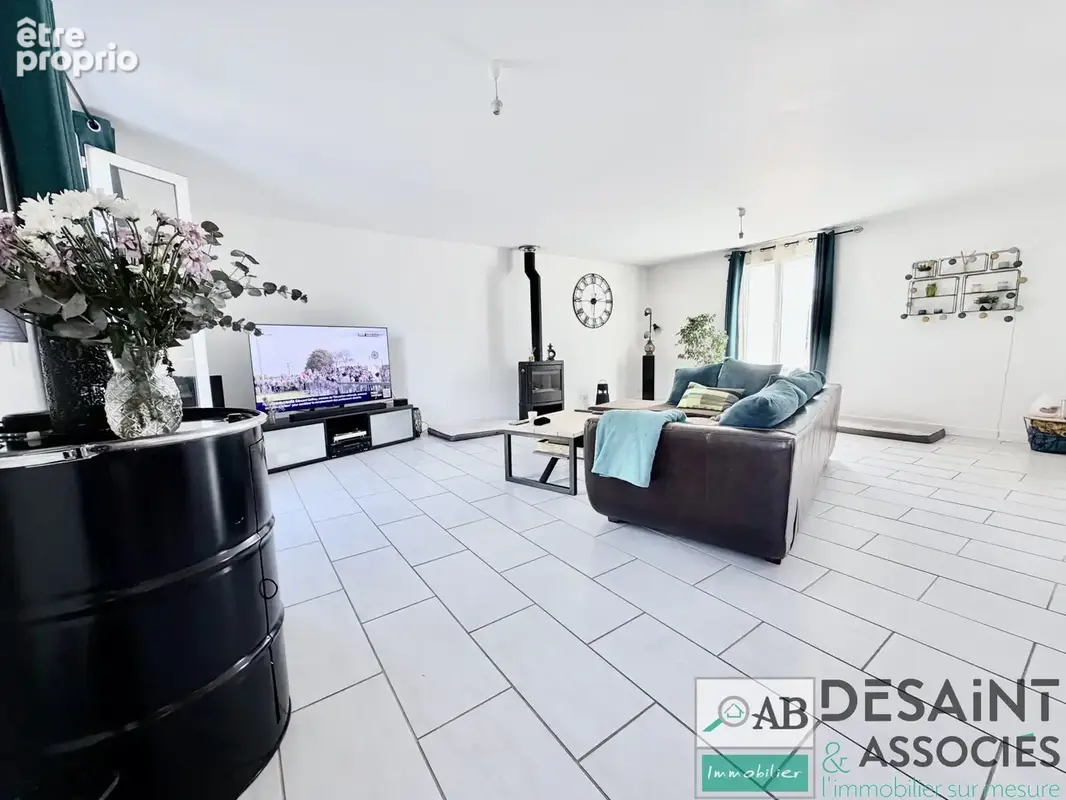 A vendre - saint-germain-sur-morin   maison familiale 5 chambres   terrain de plus de 600 m2   garage double - photo 7