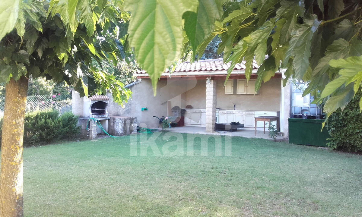 Maison à GENISSIEUX