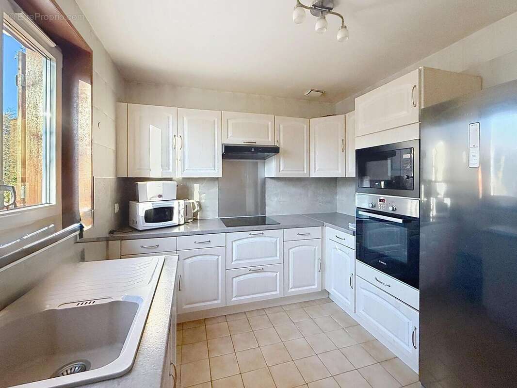 Photo 5 - Maison à MONTREUIL-AUX-LIONS