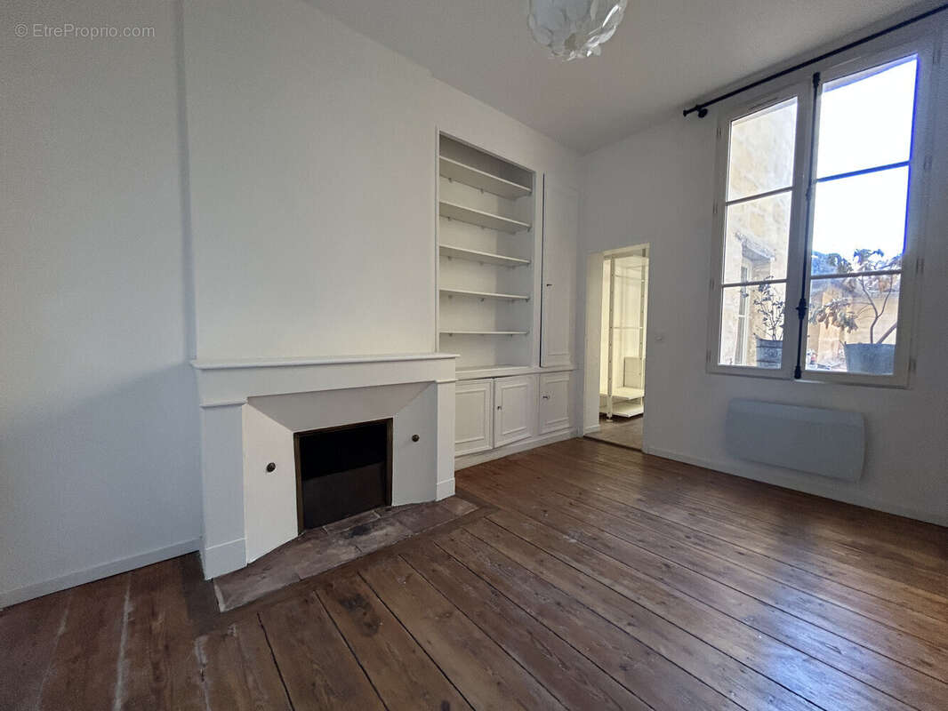 Appartement - 2 pièces - Bordeaux  - 45 m² - photo 4