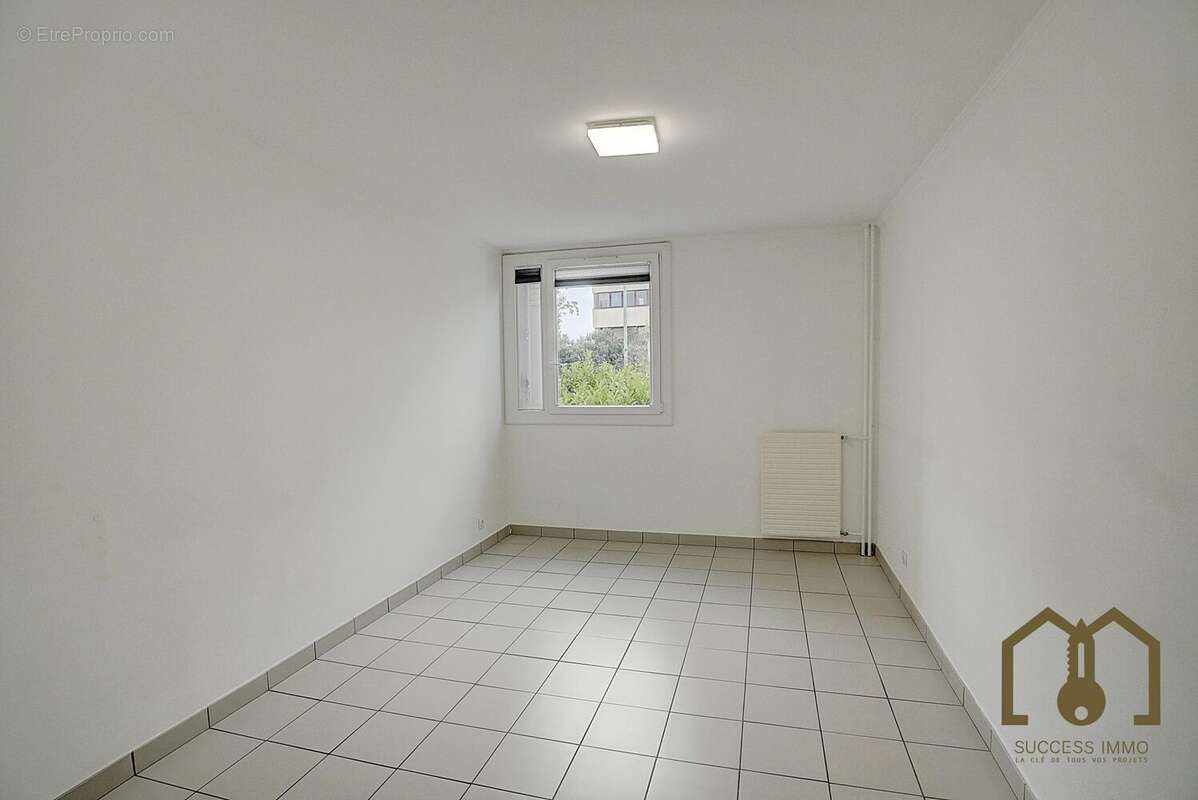 Appartement à VAULX-EN-VELIN