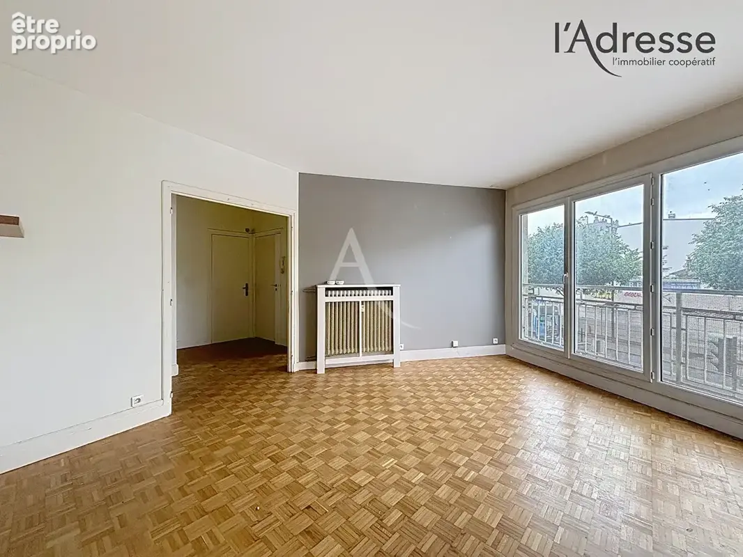 Suresnes - Appartement 3 pièces 65m² - 1 Cave - TERRASSE - photo 4