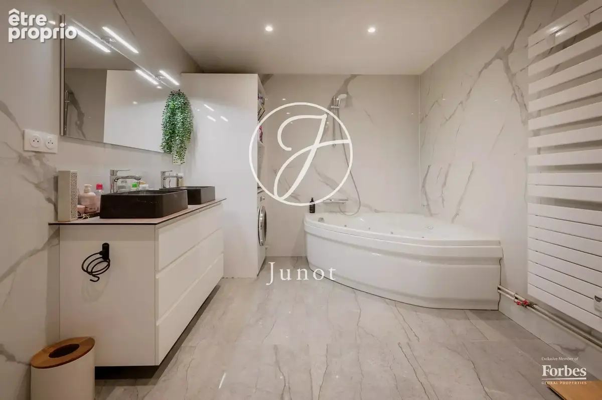 Paris 16e - PARENT DE ROSAN - Appartement  - 3 pièces - 85,04m² Carrez - 2 chambres - Dernier étage - Balcon 11,25 m² - Vue déga - photo 19