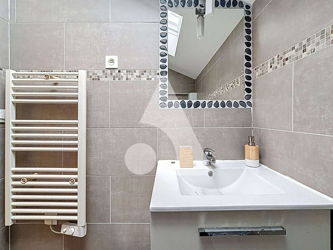 Appartement à RUEIL-MALMAISON