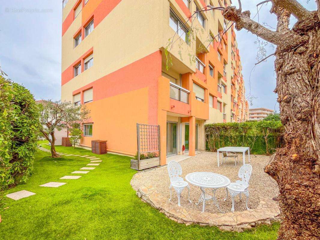 Appartement à CAGNES-SUR-MER