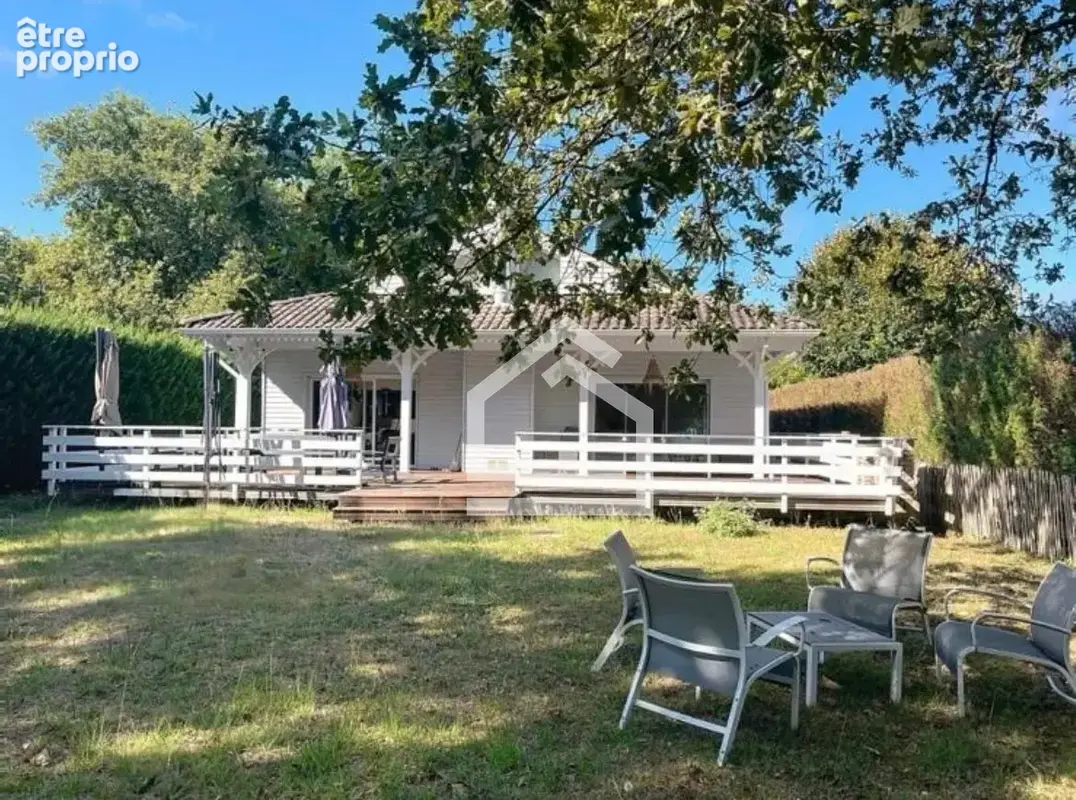 Photo Maison à Hourtin au prix de 549 120€