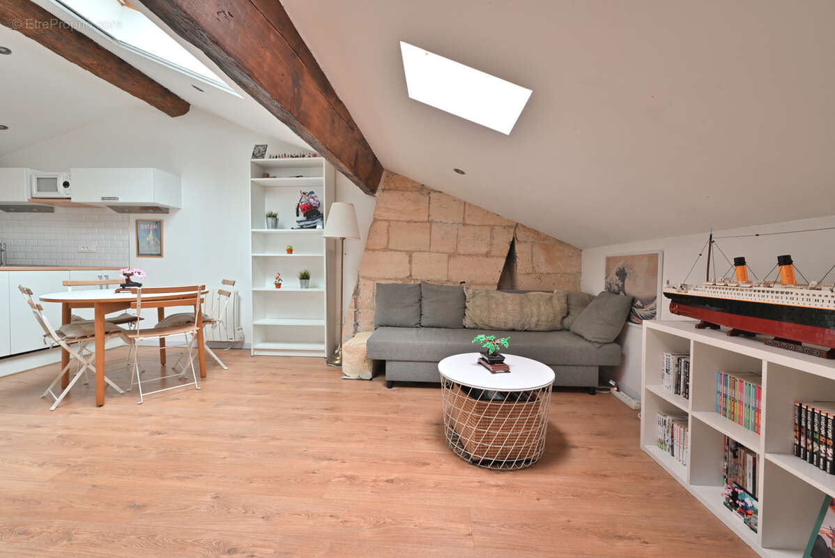 Appartement à BORDEAUX