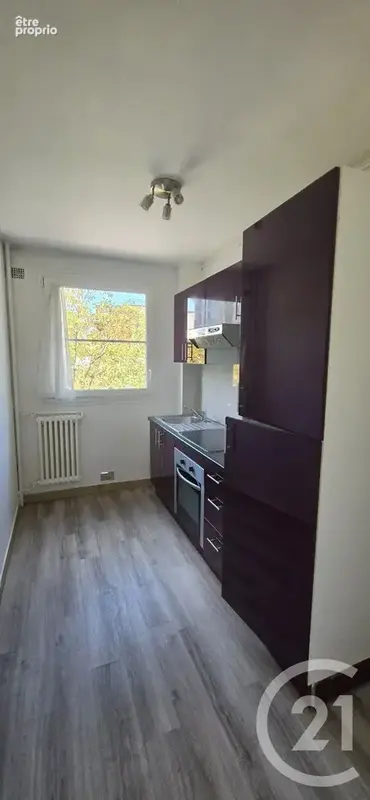 Appartement 2 pièces 42 m² à vendre à Saint-Maur-Des-Fosses (94100) - photo 3