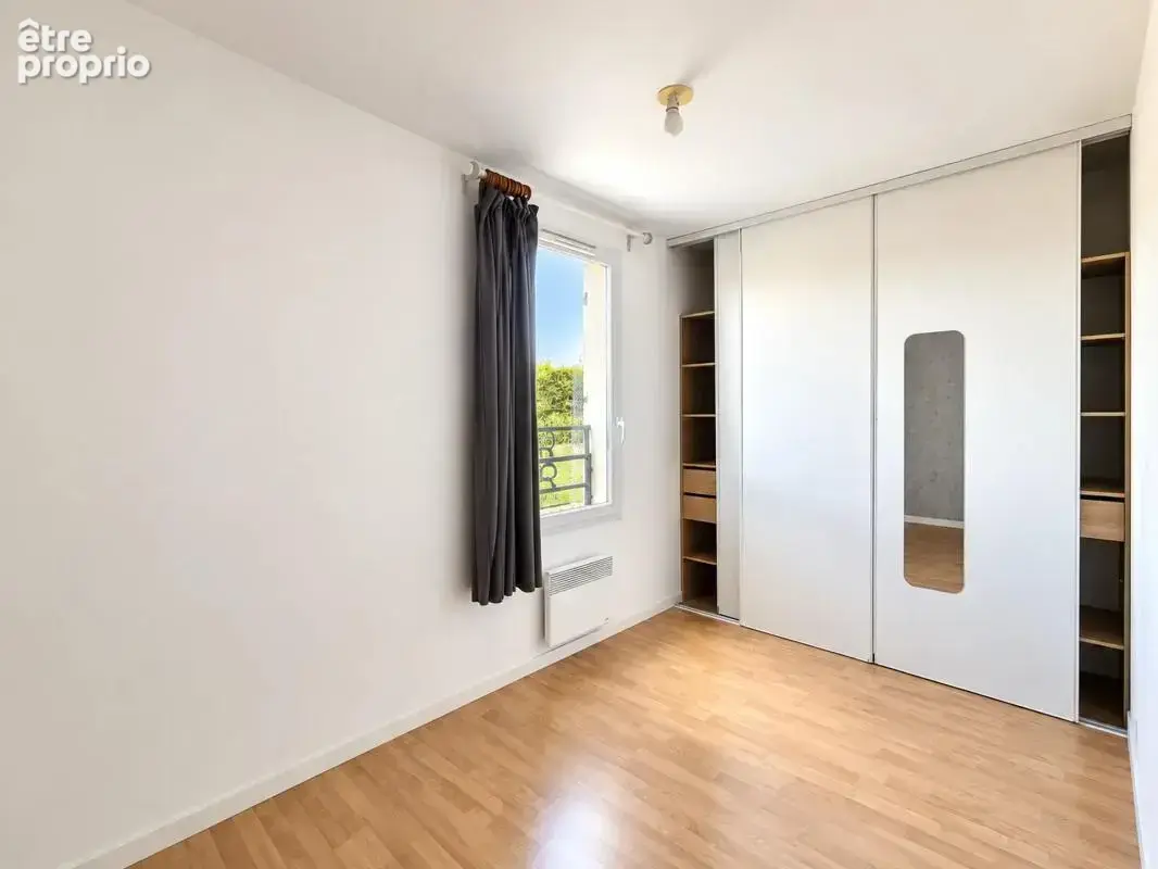 Appartement de 4 pièces de 74 m² situé à Chessy - photo 7