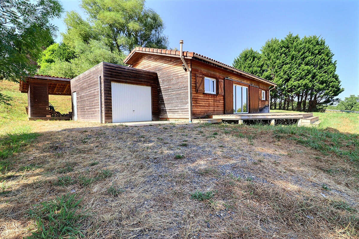 Maison en bois à vendre à Donzacq - Exclusivité Laforêt SAINT SEVER - photo 9