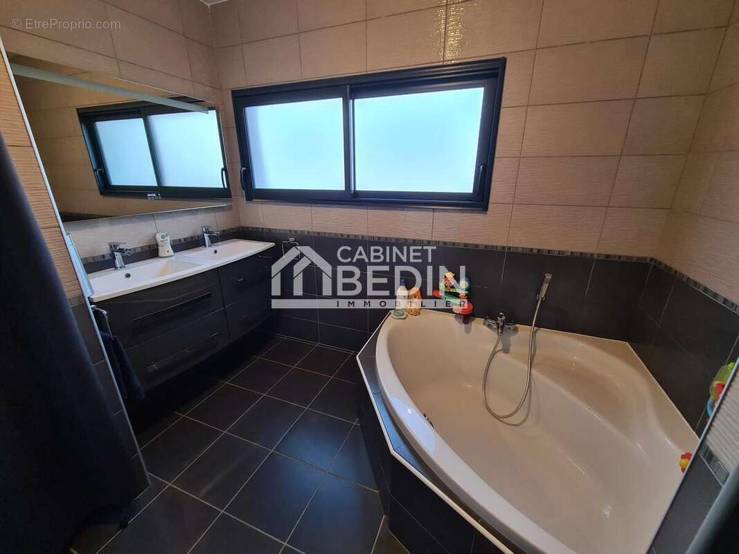 Maison à PONTENX-LES-FORGES