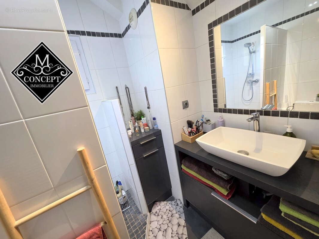 Appartement à QUINTAL