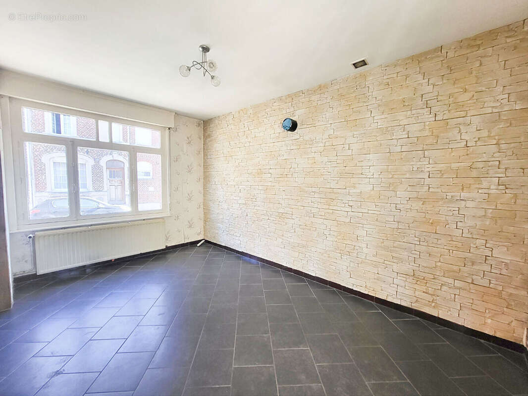 Maison à BEAUVOIS-EN-CAMBRESIS