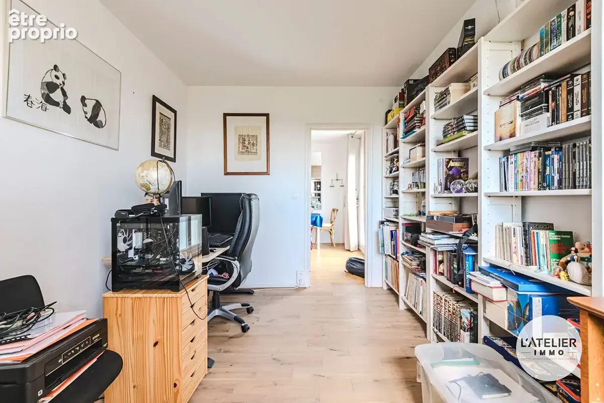 REIMS - Appartement 60 m² - 2 chambres - 7e étage avec ascenseur ? Vue panoramique - photo 8