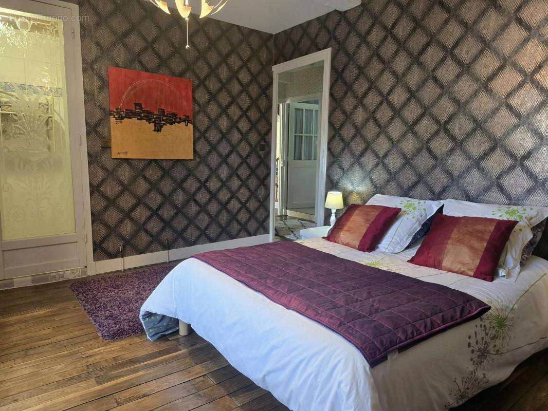 Maison à VILLETOUREIX