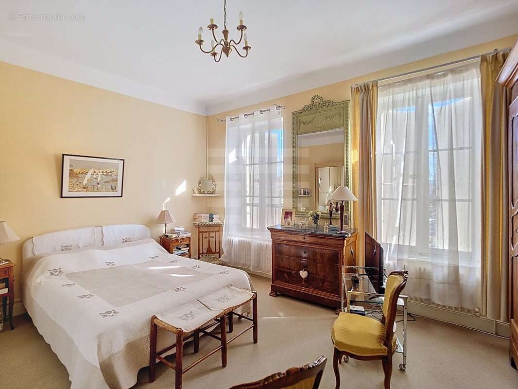 Maison à LEZIGNAN-CORBIERES