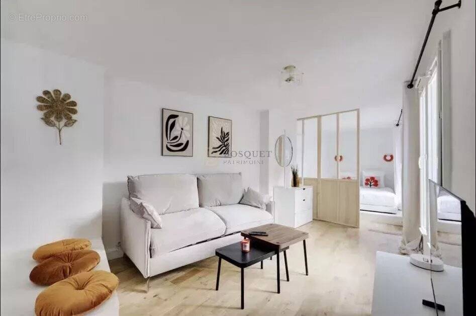 Appartement à PARIS-4E