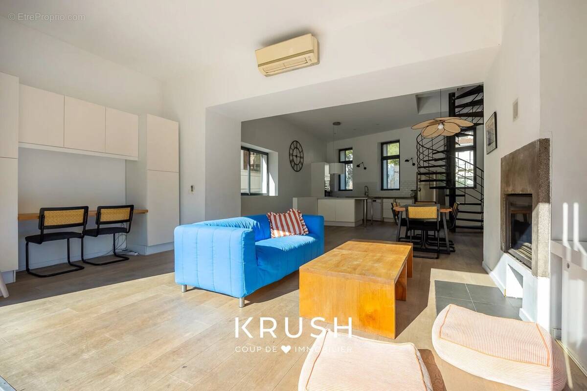 Maison à MARSEILLE-7E