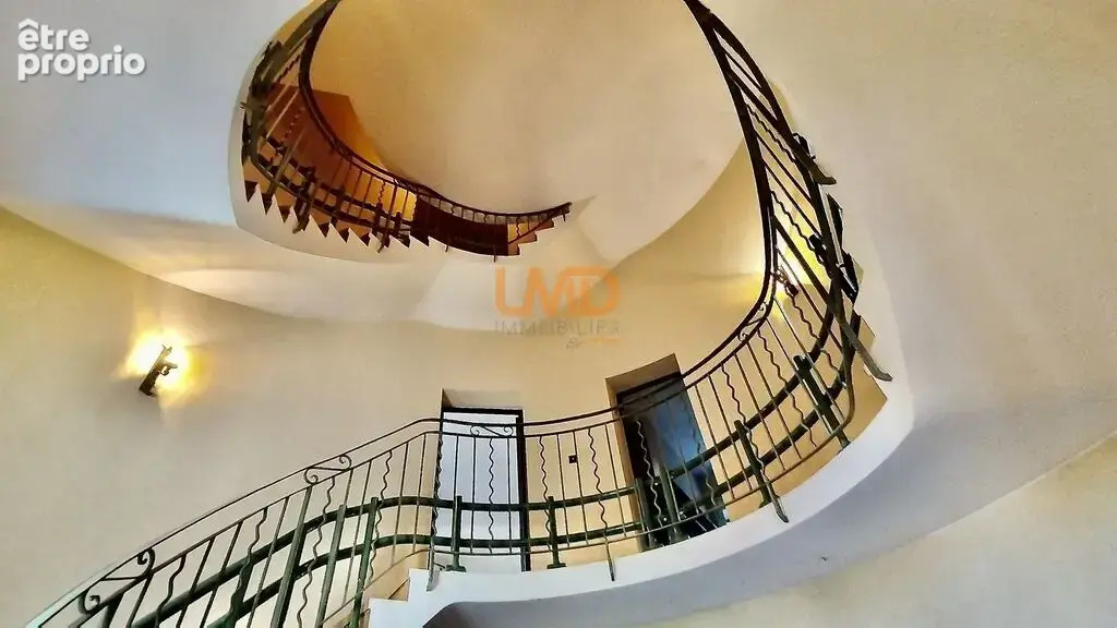 Villa atypique proche centre-ville, grande parcelle - photo 4