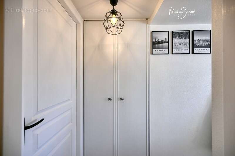 Appartement à COURZIEU
