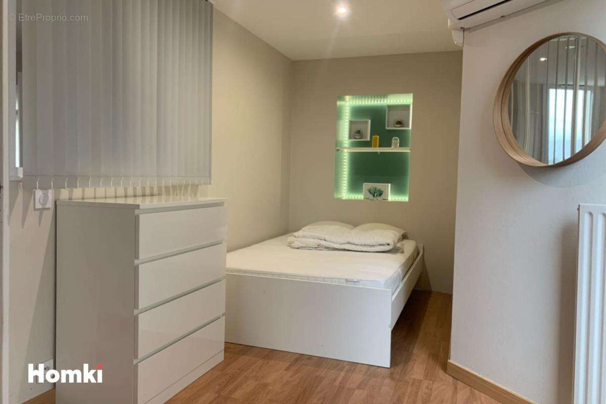 Appartement à SAINT-MARTIN-D'HERES