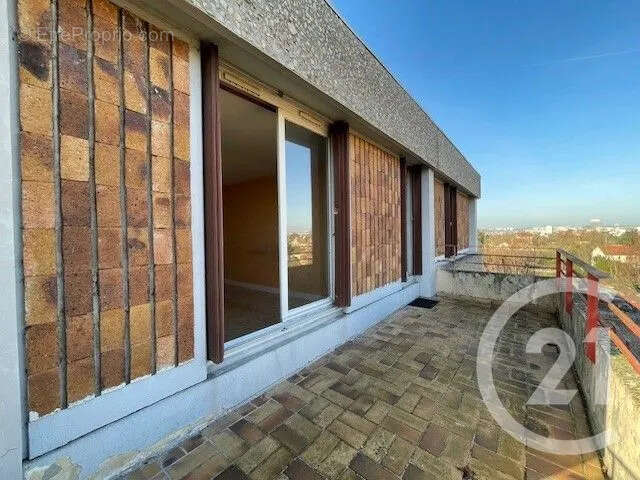 Appartement à ERAGNY