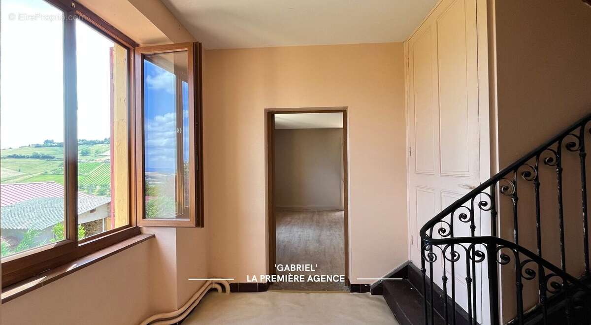 Maison à PONTCHARRA-SUR-TURDINE