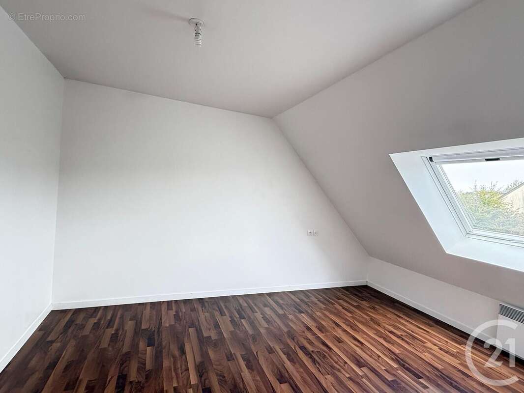 Maison à BOUCHEMAINE