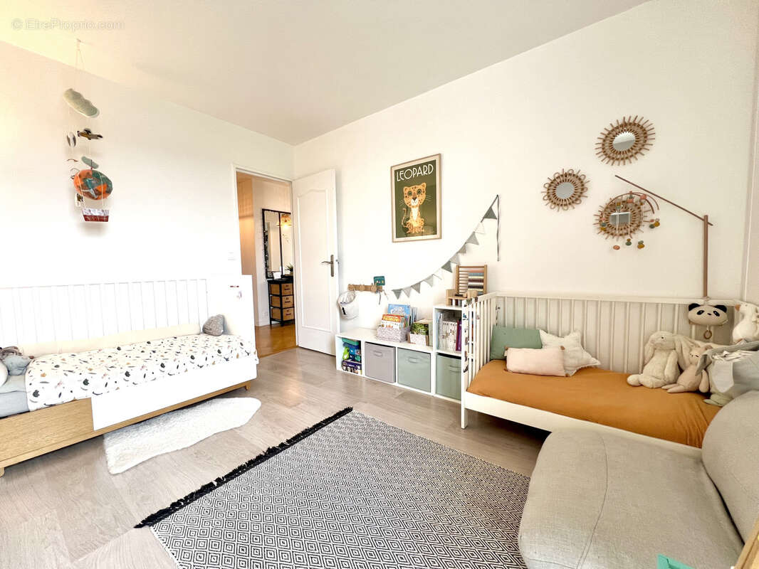 Appartement à JOUY-EN-JOSAS