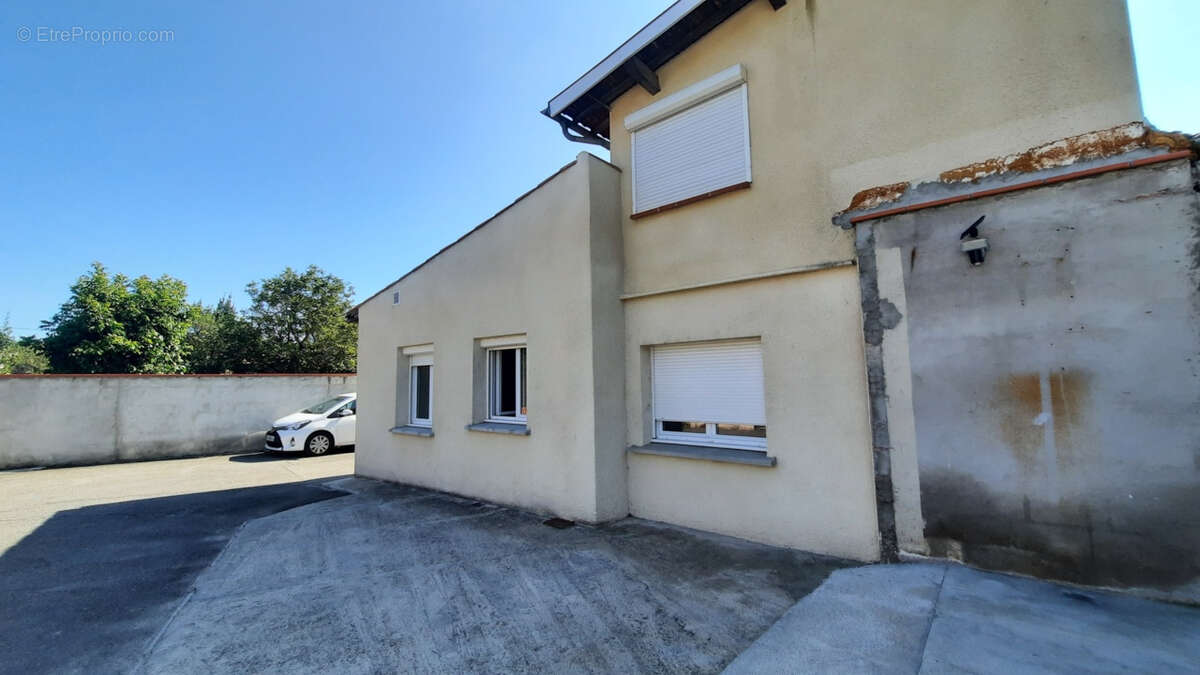 Appartement à VILLENEUVE-TOLOSANE