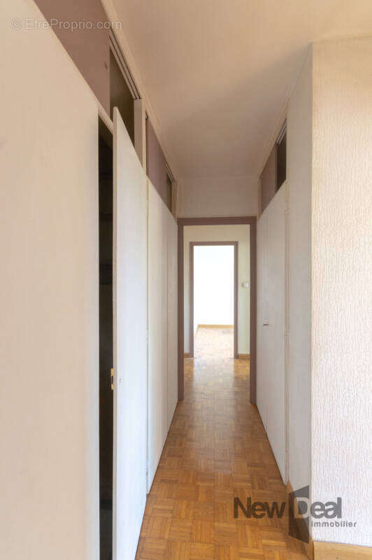 Appartement à VILLE-LA-GRAND