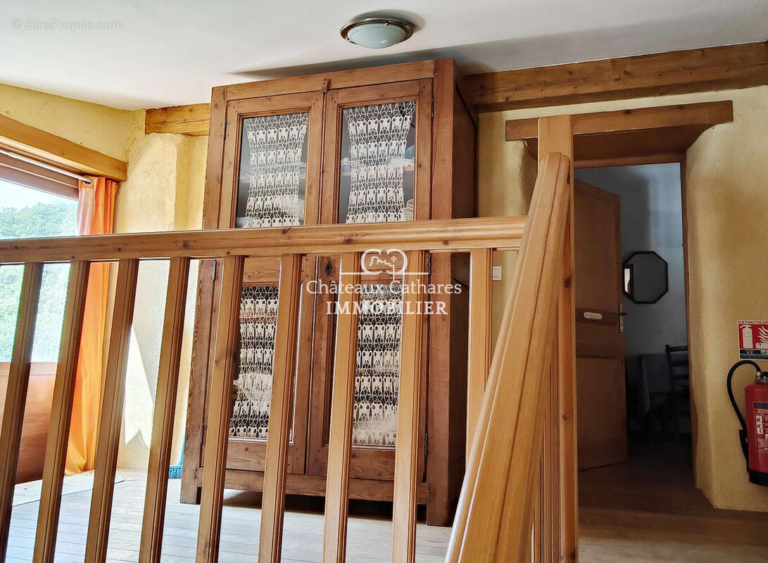 Maison à CUBIERES-SUR-CINOBLE