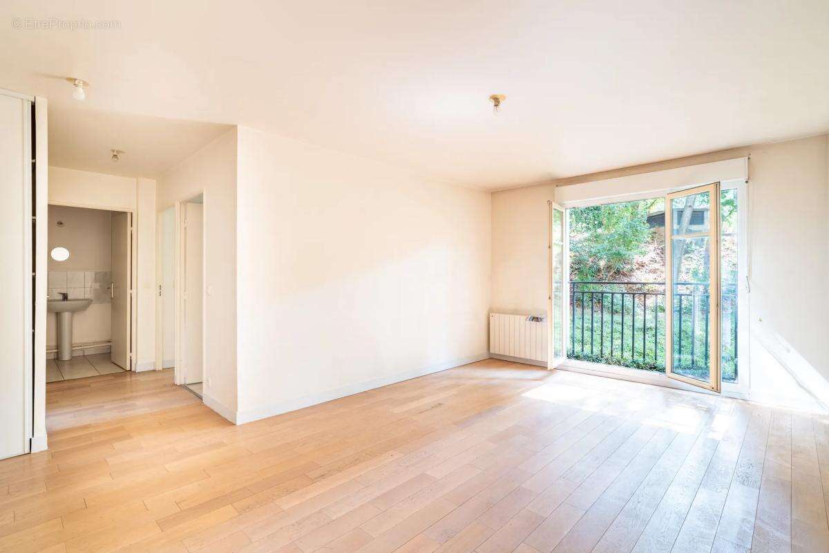 Appartement de 2 pièces de 42 m² à Épinay-sur-Seine - photo 2