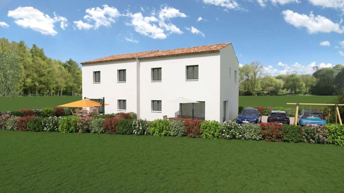 Terrain à LA ROQUETTE-SUR-SIAGNE
