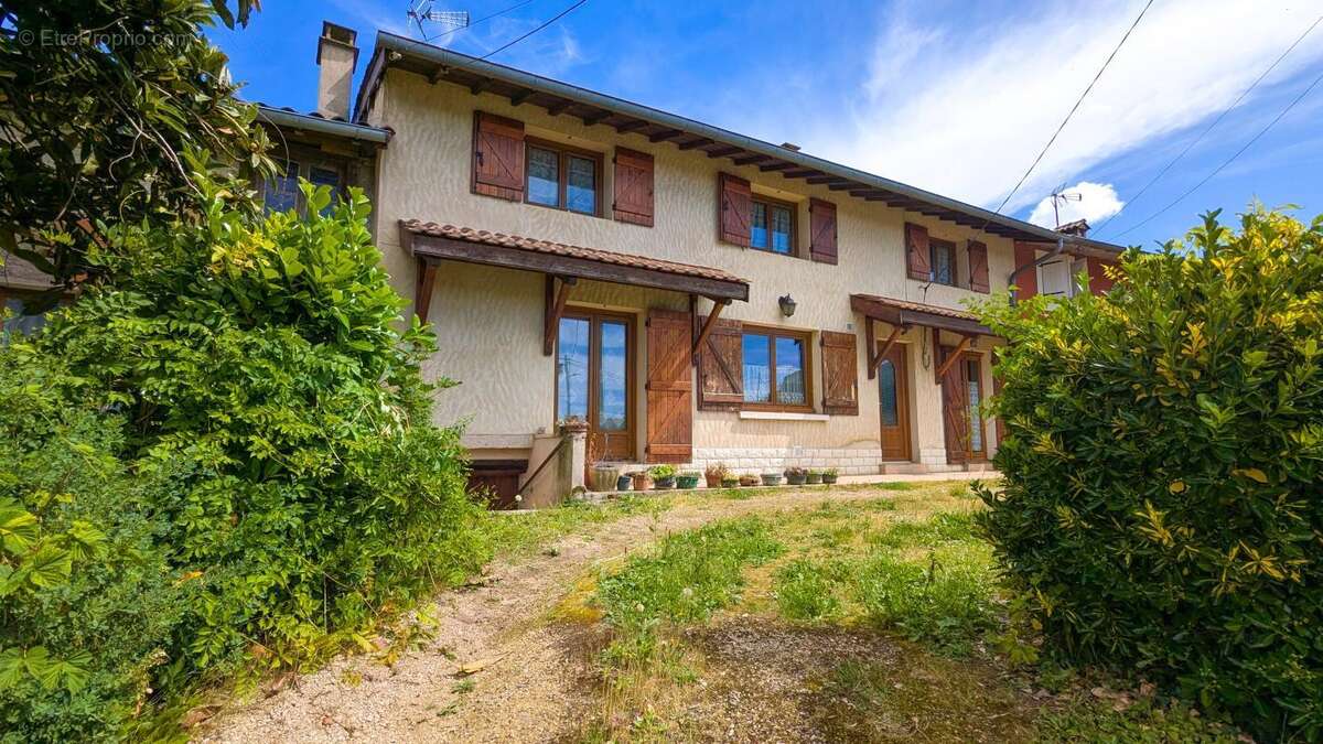 Maison 110 m² à Pont-De-Vaux  - photo 3